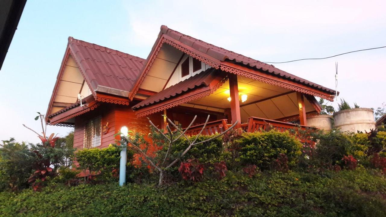Khao Kho Flora Hotel Ngoại thất bức ảnh